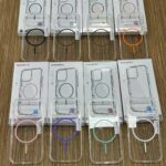 Husă acrilică transparentă cu MagSafe