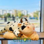Jucărie de pluș 3 în 1 Vacă, pătură + pernă, 55 cm